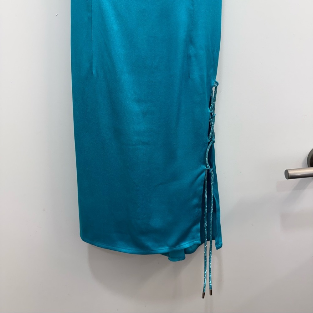 Meshki NEW Briah Diamante satin Mini Dress in cyan blue turquoise size small - Picture 4 of 9